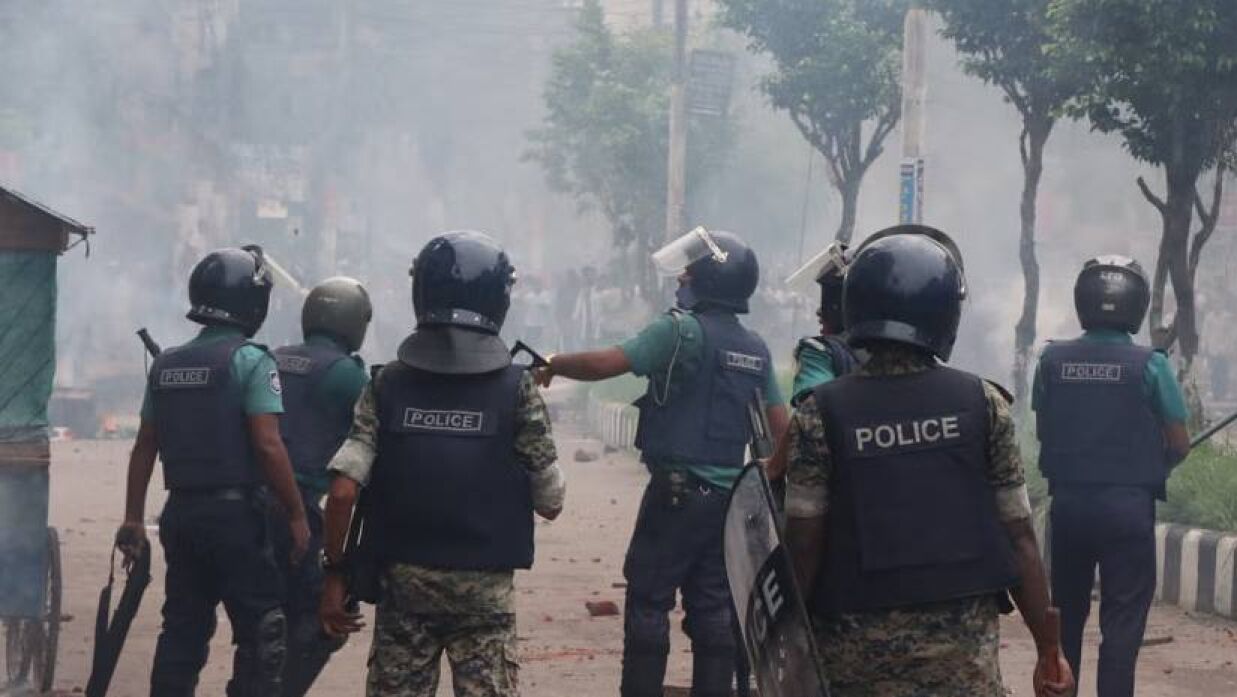 ১৪ পুলিশ সদস্যসহ সারা দেশে নিহত বেড়ে ৯১